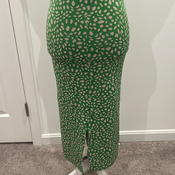 Zara Jacquard Dress, Size Medium - Picture 6 of 7